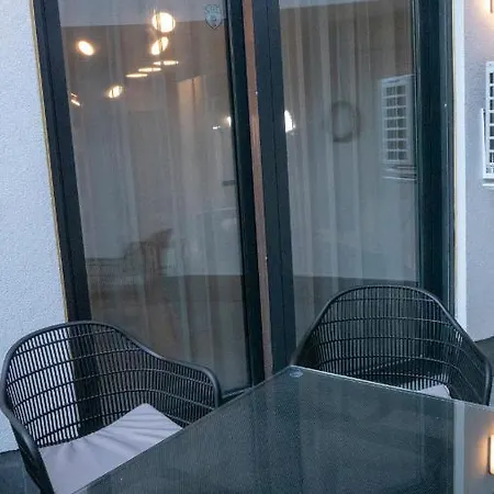луксозно студио One Place In A1 - лозенец Apartmán *